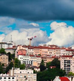 Quartier de la Croix-Rousse : top 10 d’expériences (street art, traboules, ateliers, marchés)
